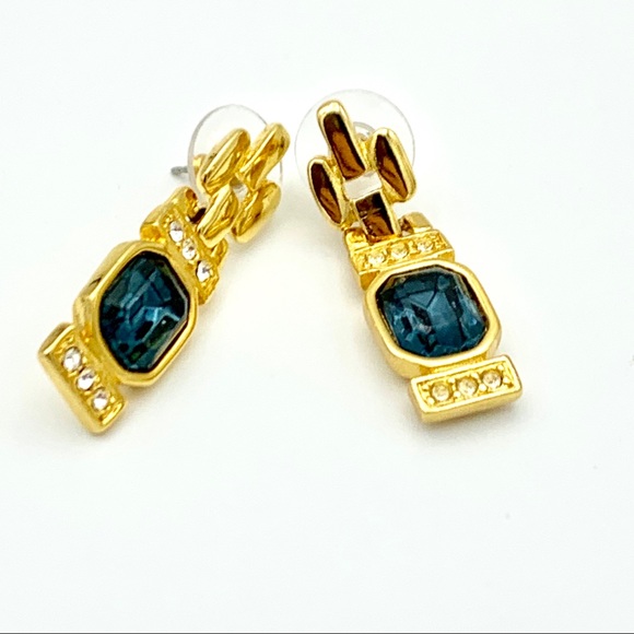 Pierced Earrings crystals set in gold plated metal - Picture 3 of 6